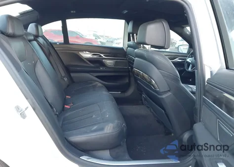 2019 BMW 740I from USA, damaged, VIN WBA7E2C5XKB217627